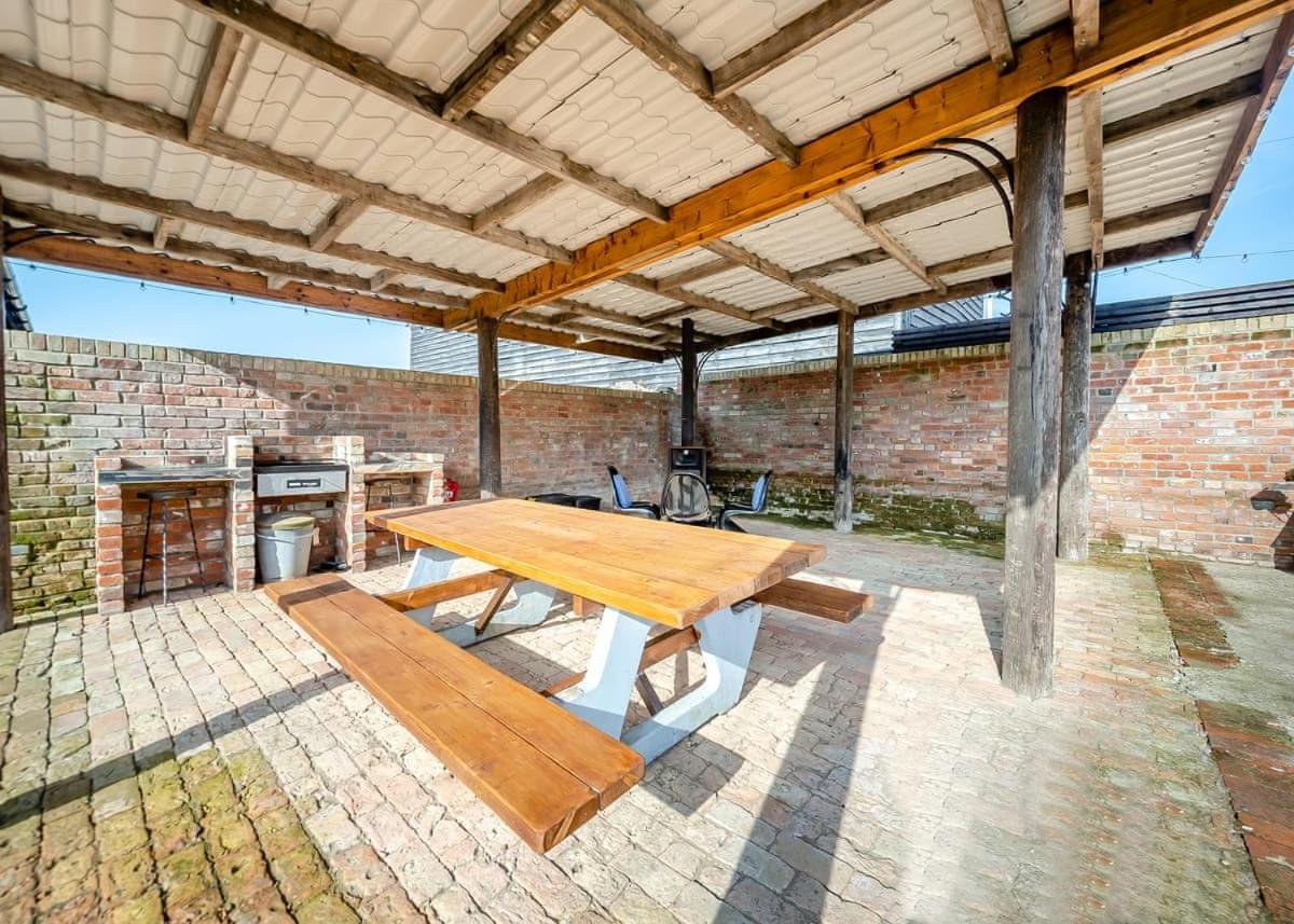 Готель Hill Farm Retreat Wangford Екстер'єр фото